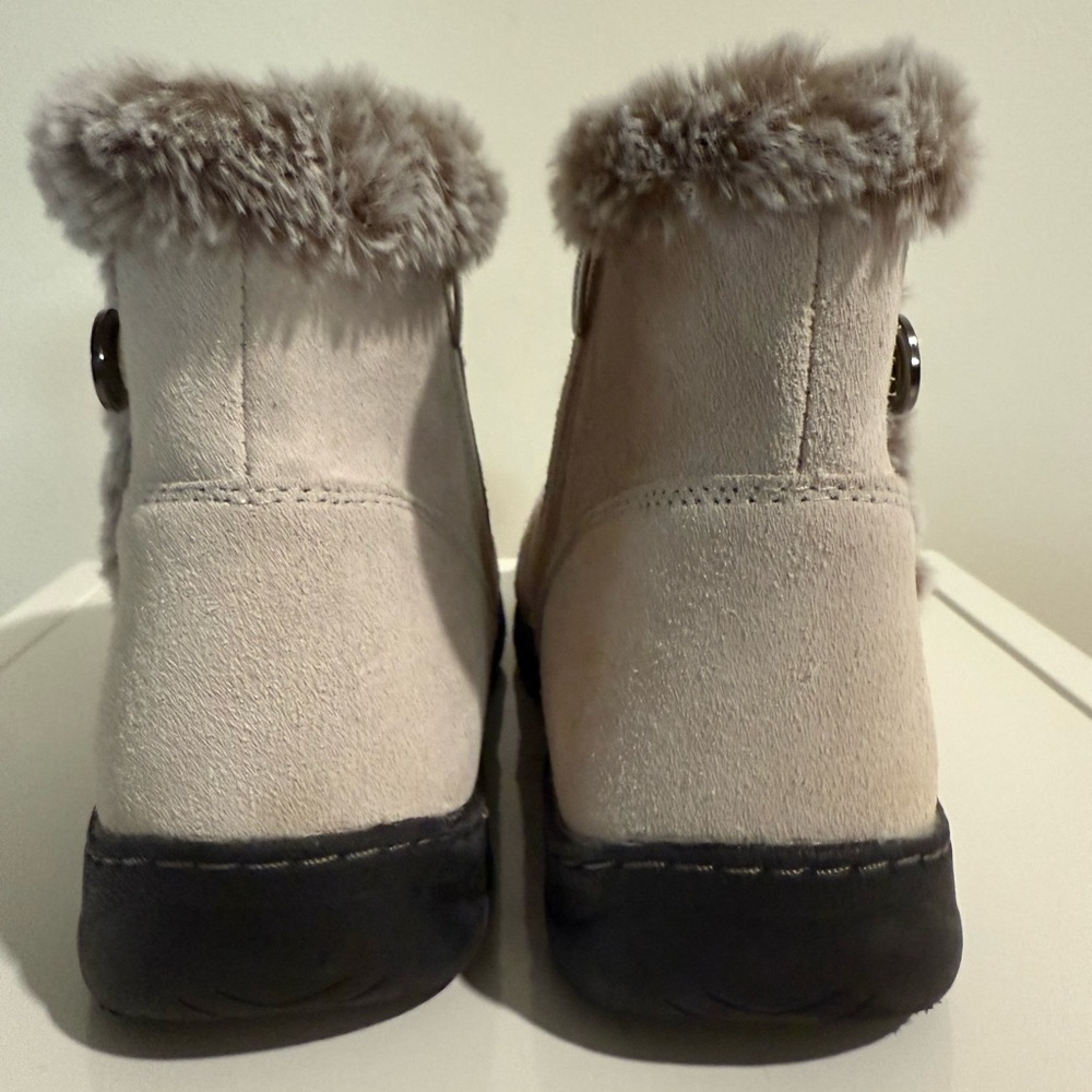 Khombu Faux Fur Trim Ankle Boots Size 10 - Picture 3 of 6